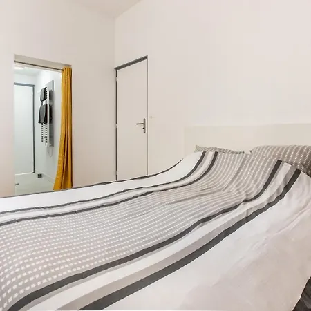 Grand Avec 3 Salles De Bain Appartement
